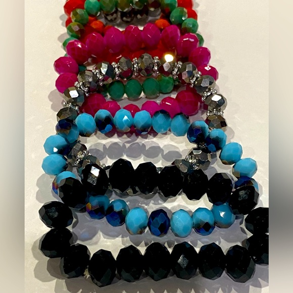 8-Piece Bundle Briolette Bead Stretch Bracelet - Picture 3 of 16